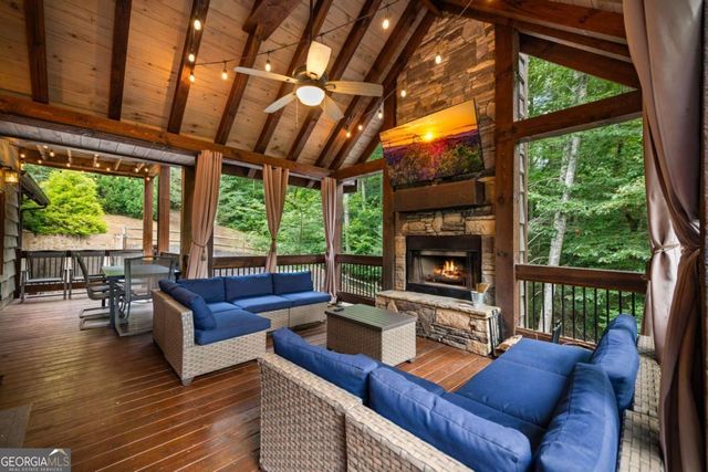 12 Heights Overlook, Cherry Log, GA 30522