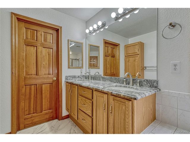 57885 E Geddes Ave, Strasburg, CO 80136