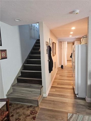 2417 Lister Avenue, Kansas City, MO 64127