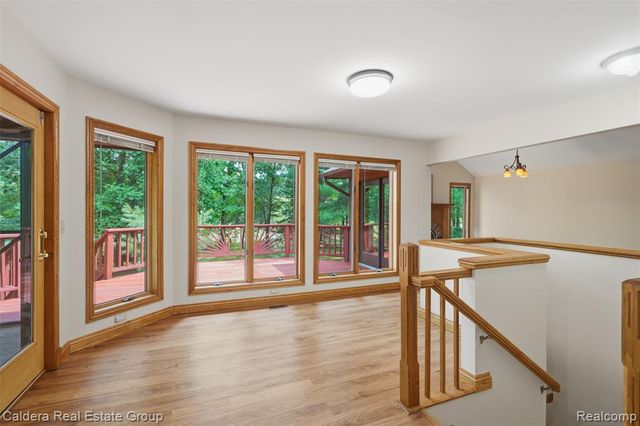 8636 Hidden Lake Drive, Howell, MI 48855