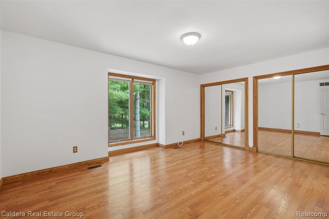 8636 Hidden Lake Drive, Howell, MI 48855