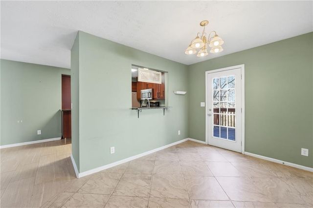 204 Hillcrest Ridge, Canton, GA 30115