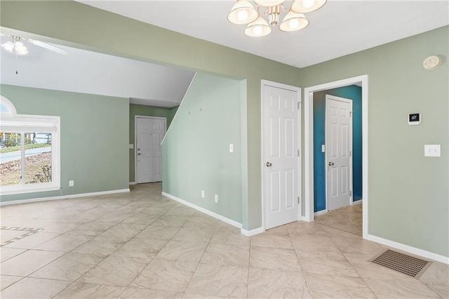 204 Hillcrest Ridge, Canton, GA 30115