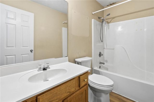 204 Hillcrest Ridge, Canton, GA 30115