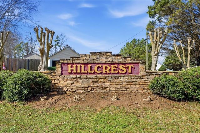 204 Hillcrest Ridge, Canton, GA 30115