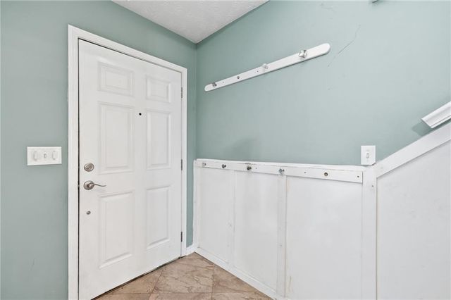 204 Hillcrest Ridge, Canton, GA 30115