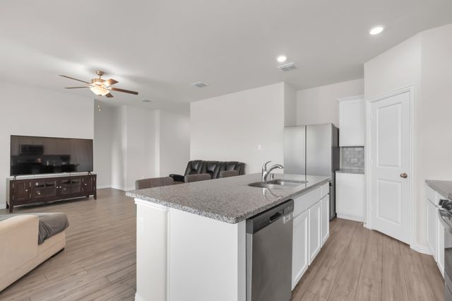 1711 Stonefield Drive, Anna, TX 75409