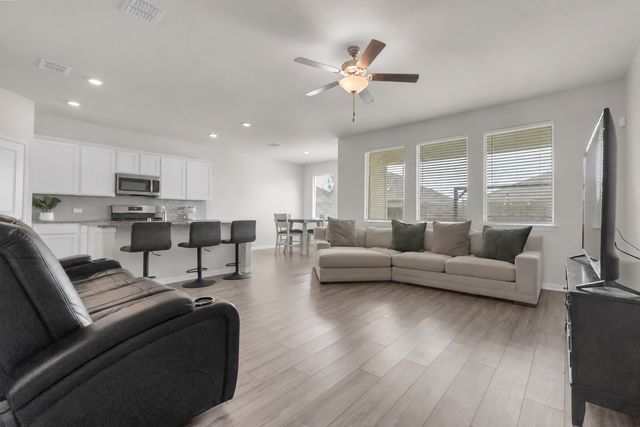 1711 Stonefield Drive, Anna, TX 75409