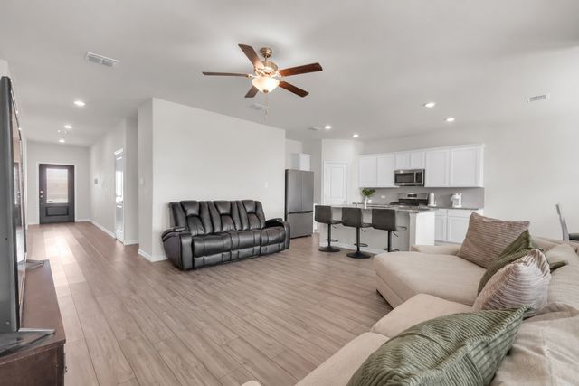 1711 Stonefield Drive, Anna, TX 75409