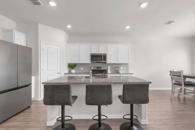 1711 Stonefield Drive, Anna, TX 75409