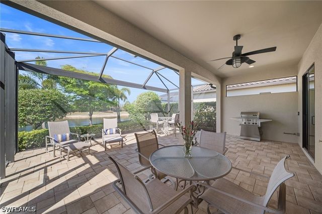 8735 Cavano ST E, Naples, FL 34119