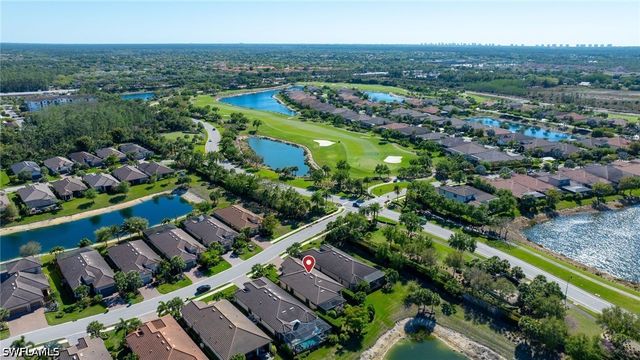 8735 Cavano ST E, Naples, FL 34119