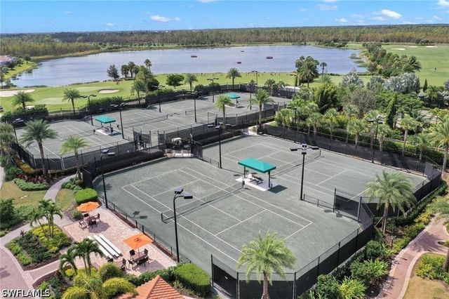 8735 Cavano ST E, Naples, FL 34119