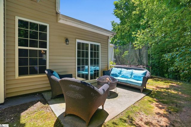305 Horsepen Way, Simpsonville, SC 29681