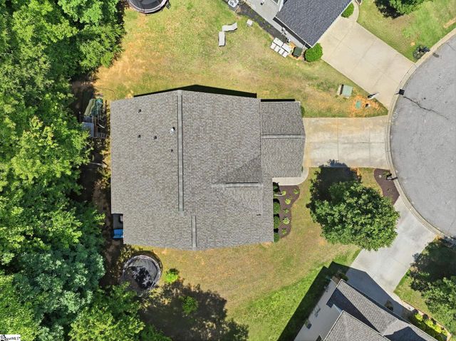 305 Horsepen Way, Simpsonville, SC 29681