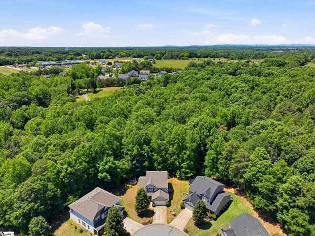 305 Horsepen Way, Simpsonville, SC 29681