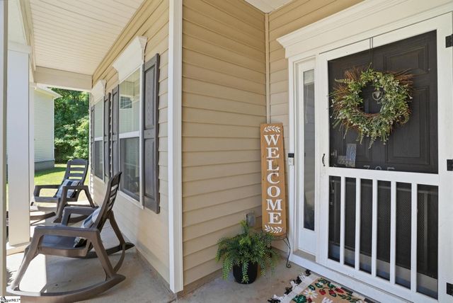 305 Horsepen Way, Simpsonville, SC 29681