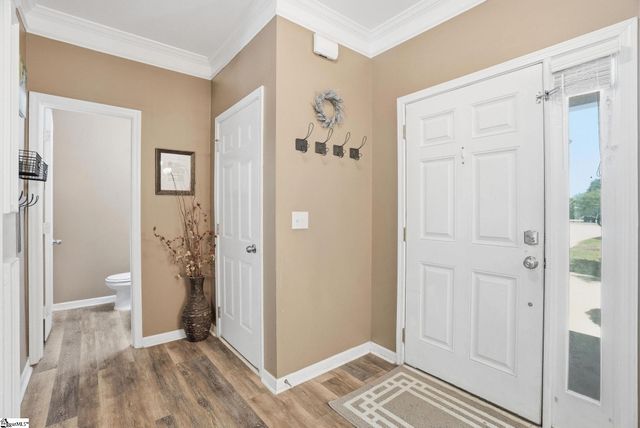 305 Horsepen Way, Simpsonville, SC 29681
