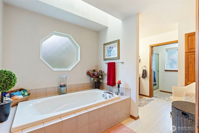 123 Cherry Ln., Chehalis, WA 98532