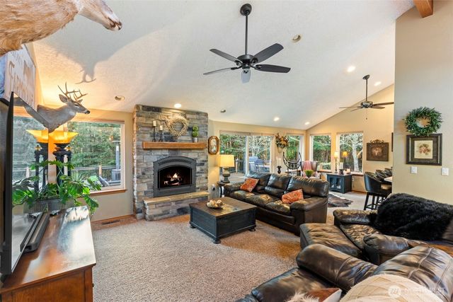 123 Cherry Ln., Chehalis, WA 98532