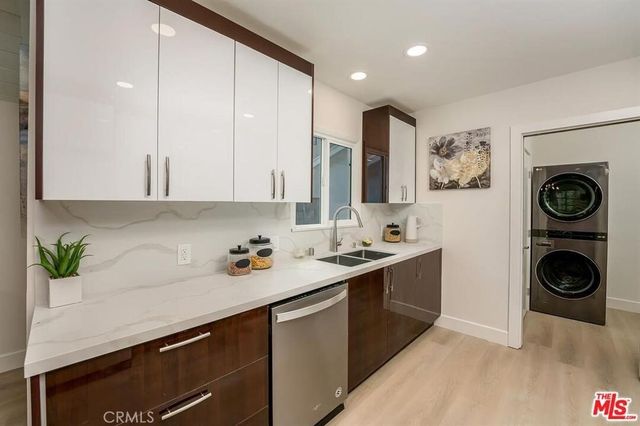 5628 Ponce Avenue, Woodland Hills, CA 91367