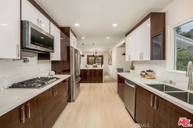 5628 Ponce Avenue, Woodland Hills, CA 91367