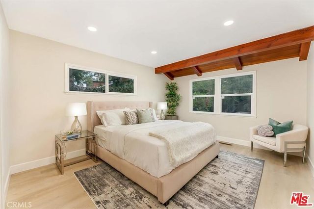 5628 Ponce Avenue, Woodland Hills, CA 91367