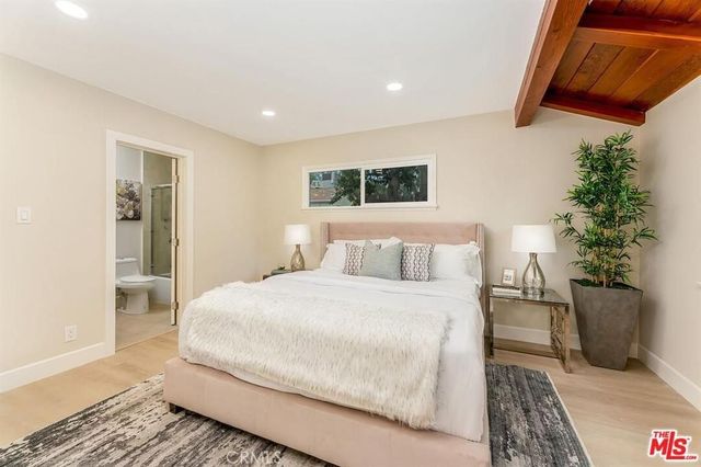 5628 Ponce Avenue, Woodland Hills, CA 91367