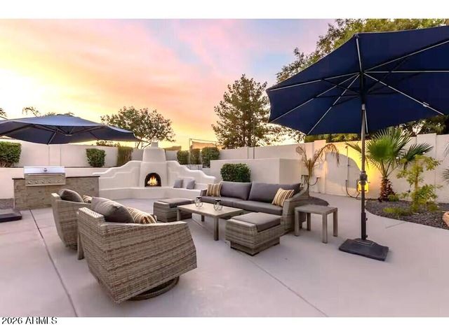 2814 E EVANS Drive, Phoenix, AZ 85032