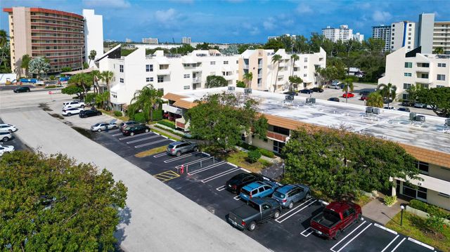 1340 NE 28th Avenue 242, Pompano Beach, FL 33062