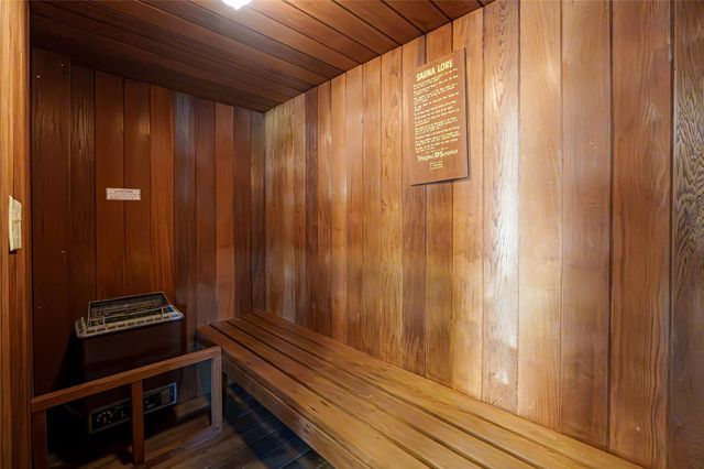 1340 NE 28th Avenue 242, Pompano Beach, FL 33062