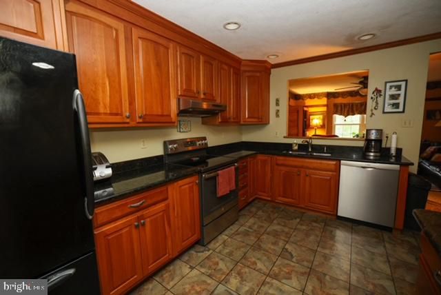1740 FAIRMOUNT RD, Hampstead, MD 21074