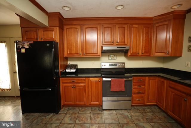 1740 FAIRMOUNT RD, Hampstead, MD 21074