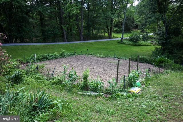 1740 FAIRMOUNT RD, Hampstead, MD 21074