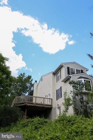 1740 FAIRMOUNT RD, Hampstead, MD 21074