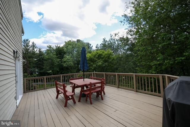 1740 FAIRMOUNT RD, Hampstead, MD 21074