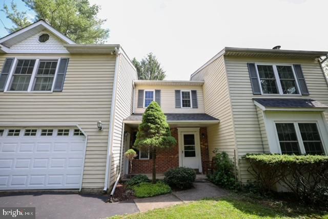 1740 FAIRMOUNT RD, Hampstead, MD 21074