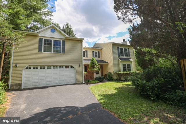 1740 FAIRMOUNT RD, Hampstead, MD 21074