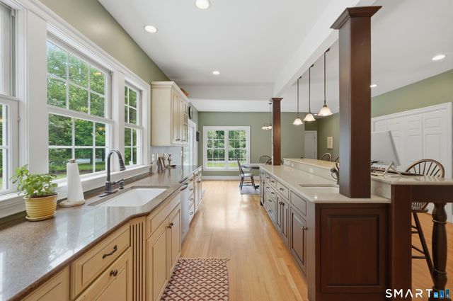 25 Charter Oak Drive, Cheshire, CT 06410