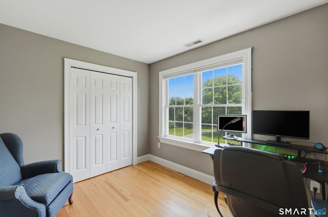 25 Charter Oak Drive, Cheshire, CT 06410