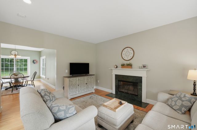 25 Charter Oak Drive, Cheshire, CT 06410