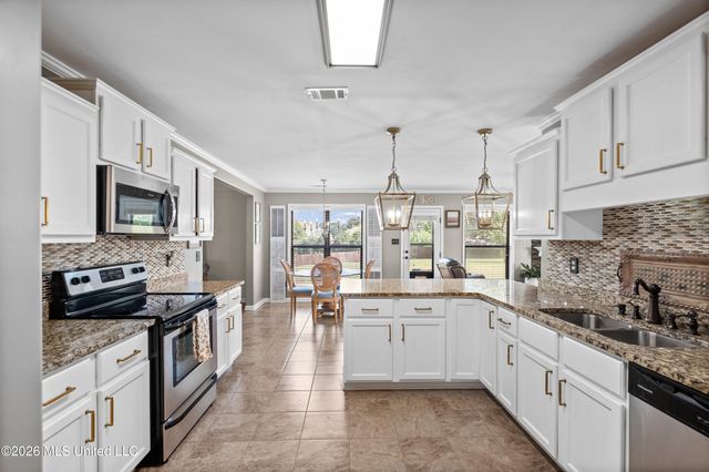 3746 W Mitchells Corner Road, Olive Branch, MS 38654