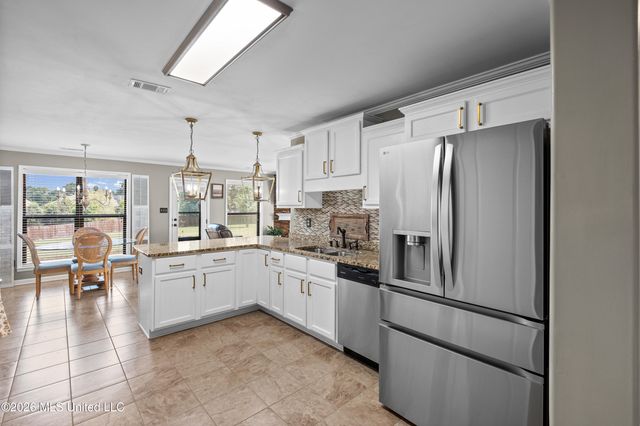 3746 W Mitchells Corner Road, Olive Branch, MS 38654