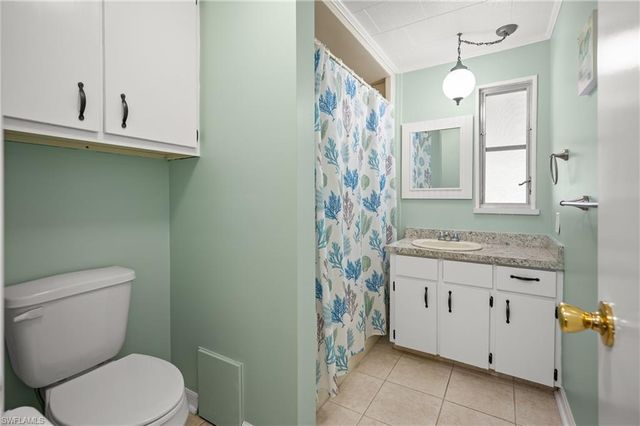 5751 Hyacinth RD, Venice, FL 34293