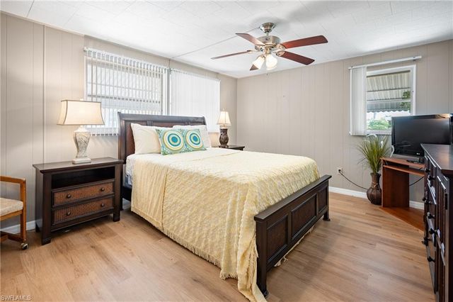 5751 Hyacinth RD, Venice, FL 34293