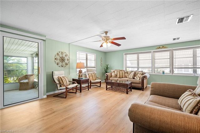 5751 Hyacinth RD, Venice, FL 34293