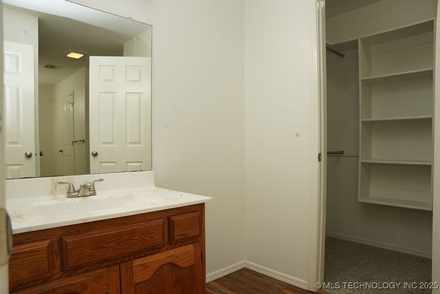 11722 S Gum Avenue, Jenks, OK 74037