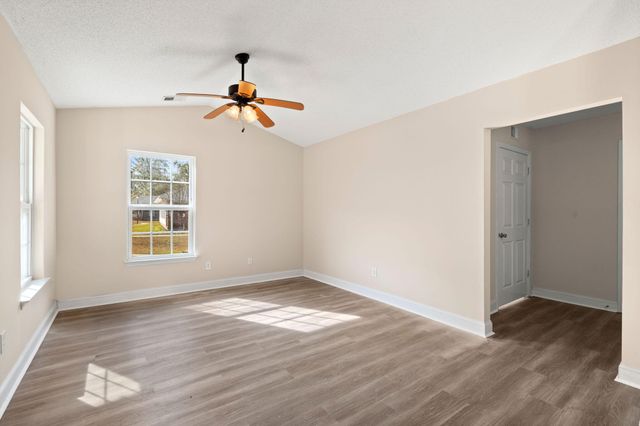 8 Laurel Leaf Lane, Charleston, SC 29412