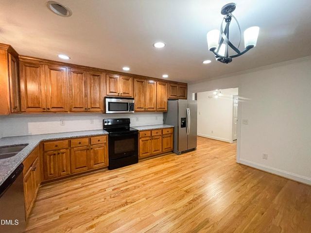 282 Braddock Drive, Lillington, NC 27546