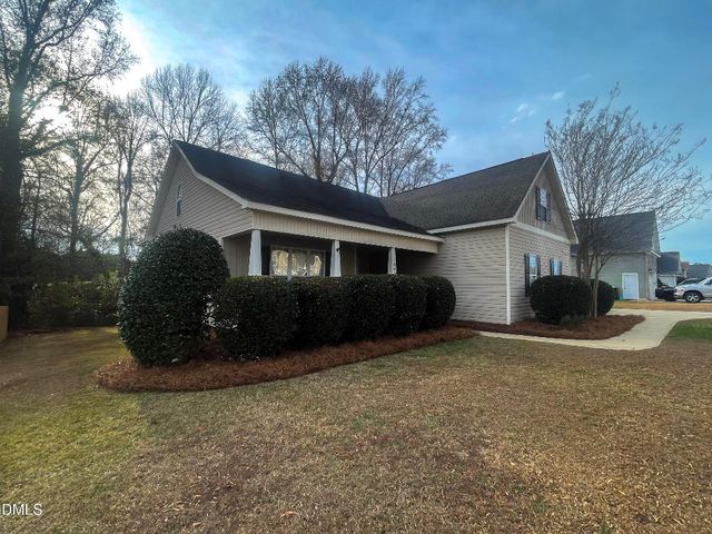 282 Braddock Drive, Lillington, NC 27546